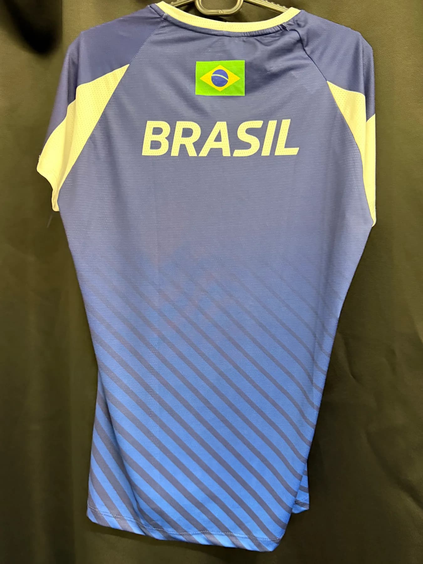 Camiseta Baby look Maniacs Seleção Brasileira Beach Tennis Azul 2022 - miniatura 2